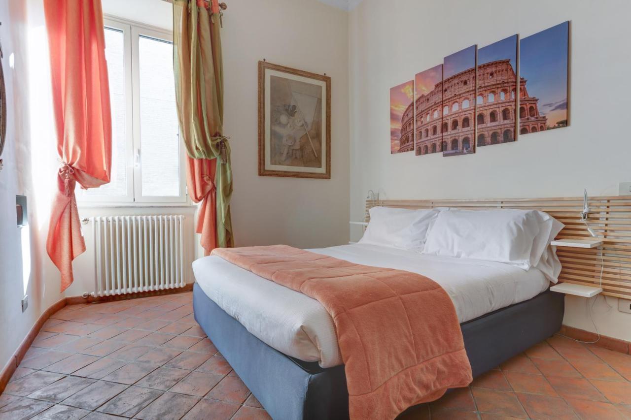Colosseo Residenza Sette Sale Rome Exterior photo