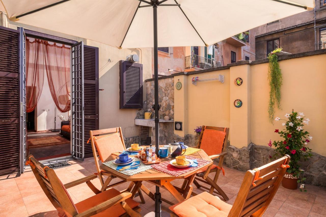 Colosseo Residenza Sette Sale Rome Exterior photo